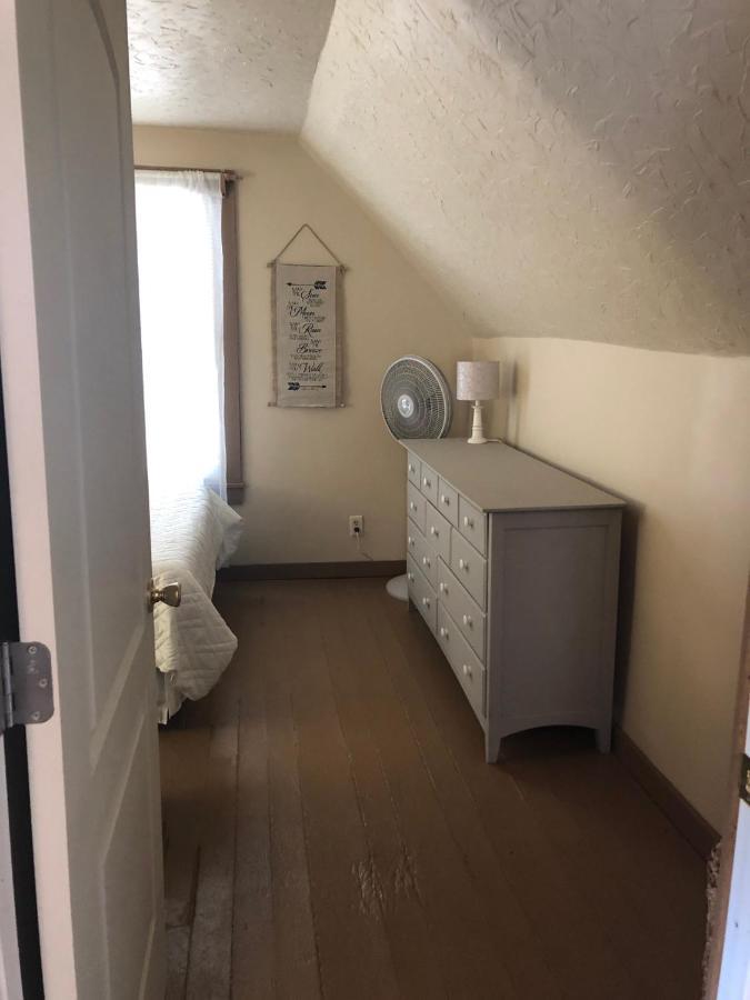 Downtown 2 Bedroom Cottage, Sleeps 6, Walking Distance To Honeywell, Downtown Restaurants, Shopping Wabash المظهر الخارجي الصورة
