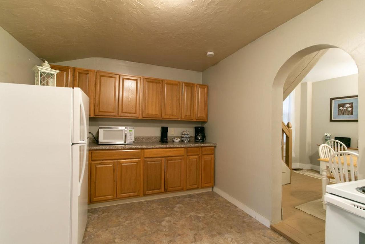 Downtown 2 Bedroom Cottage, Sleeps 6, Walking Distance To Honeywell, Downtown Restaurants, Shopping Wabash المظهر الخارجي الصورة