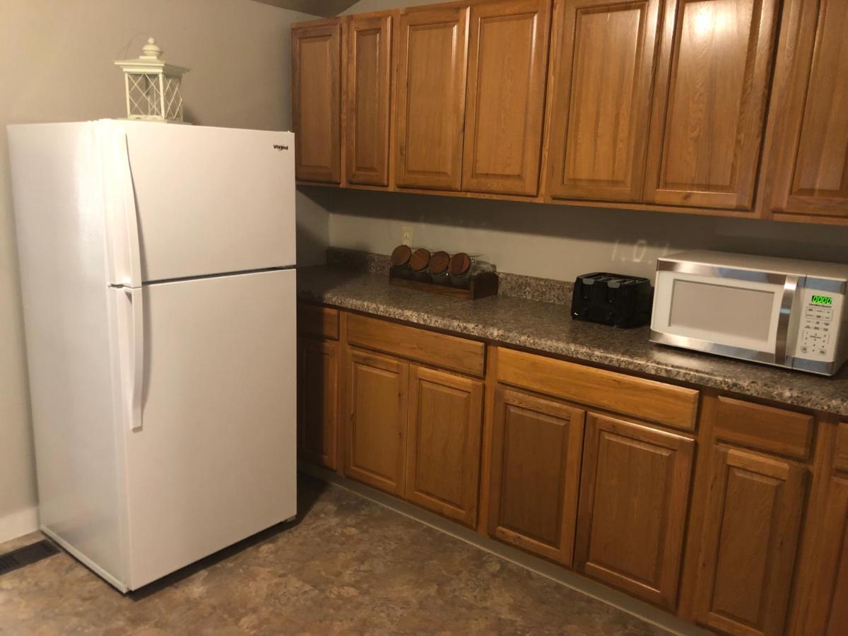 Downtown 2 Bedroom Cottage, Sleeps 6, Walking Distance To Honeywell, Downtown Restaurants, Shopping Wabash المظهر الخارجي الصورة